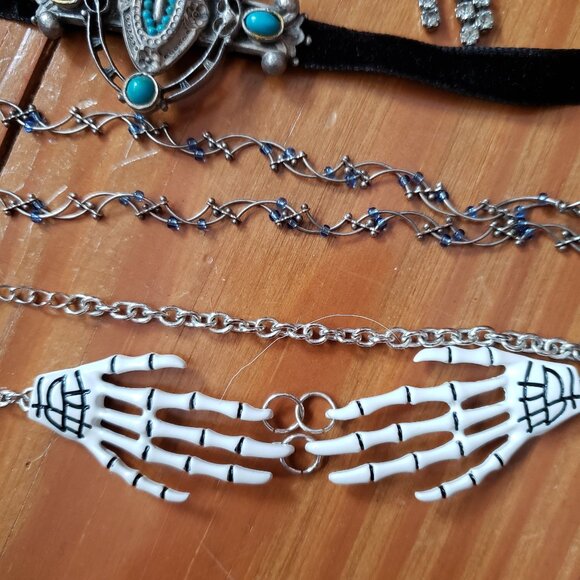 22 Piece Mixed Jewelry Lot - Picture 6 of 16